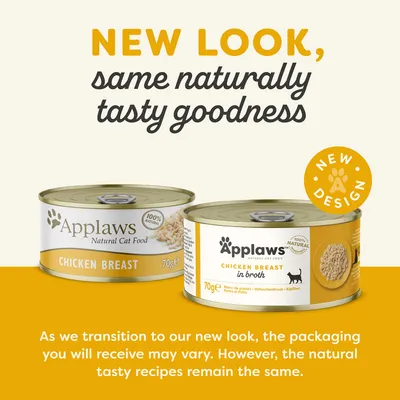 To Applaws dåser med teksten 'Natural Cat Food', 'CHICKEN BREAST', 'CHICKEN BREAST in broth', 70g, 100% natural. Tekst: NEW LOOK, same naturally tasty goodness, NEW DESIGN.