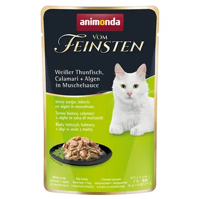 Animonda Vom Feinsten, fehér tonhal, tintahal és alga kagylószószban. Macskaeledel összetevőképpel és fehér macskával a csomagoláson.