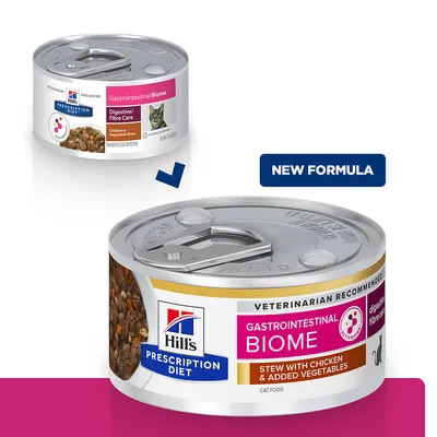 Due lattine di Hill's Prescription Diet Gastrointestinal Biome per gatti, una con etichetta vecchia e una nuova con scritta 'NEW FORMULA', visibile testo: 'Stew with chicken & added vegetables'.