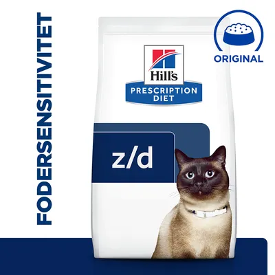 Hill's Prescription Diet z/d kattefoder, tekst 'FODERSENSITIVITET' og 'ORIGINAL', billede af kat på emballagen. Hill's Prescription Diet z/d kattefoder, tekst 'FODERSENSITIVITET' og 'ORIGINAL', billede af kat på emballagen.