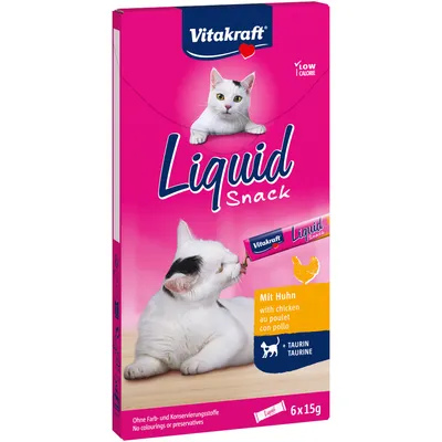 Vitakraft Liquid Snack with chicken, 6x15g. Free from colourings and preservatives, with taurine. Low calorie content.