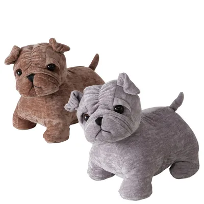 Due cani di peluche marrone e grigio con occhi neri, adatti come decorazione o gioco.