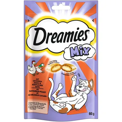 Dreamies Mix s piščancem in raco, znotraj kremasto, zunaj hrustljavo. Z vitamini in minerali, le 2 kcal na kos. Pakiranje 60g.