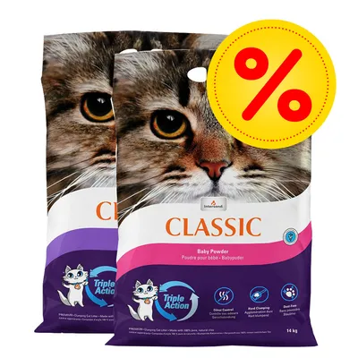 Två påsar Intersand Classic kattsand Baby Powder 14 kg, synlig text: Triple Action, Odour Control, Hard Clumping, Dust-Free. Gul rabattmärke med procenttecken.