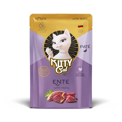 Sachet Kitty Cat pâté pour chat, saveur canard, sans céréales, extra taurine, effet Diva, fabriqué en Allemagne. Texte visible : 'ENTE with duck', 'EXTRA TAURINE', 'GRAIN FREE'.