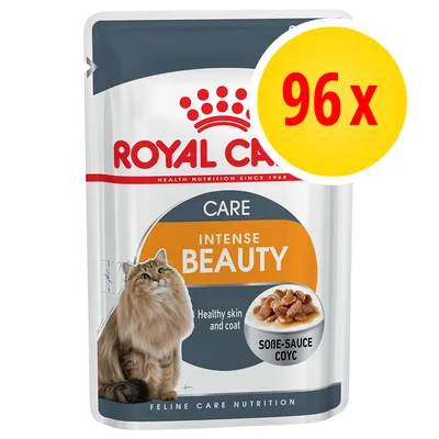 Royal Canin Care Intense Beauty, lot de 96 sachets. Texte visible : Healthy skin and coat, Sobe-Sauce Coyc. Image d’un chat et croquettes en sauce sur l’emballage.