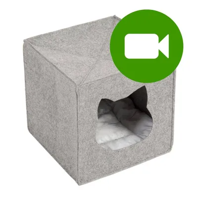 Przycisk odtwarzania wideo. Kliknij tutaj, aby obejrzeć film prezentujący produkt: szara filcowa budka dla kota z wejściem w kształcie głowy kota. Przycisk odtwarzania wideo. Kliknij tutaj, aby obejrzeć film prezentujący produkt: szara filcowa budka dla kota z wejściem w kształcie głowy kota.