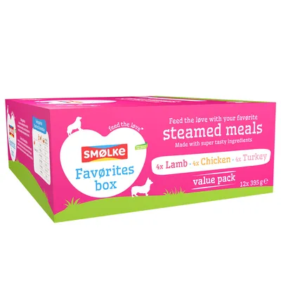Boîte Smølke Favorites box, 12 x 395 g, repas vapeur : 4x Lamb, 4x Chicken, 4x Turkey. Texte en anglais visible sur l’emballage.