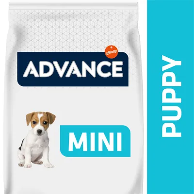 Balení s nápisy ADVANCE, affinity, MINI a PUPPY. Na obalu je vyobrazen štěně. Texty jsou výrazné a dobře čitelné.