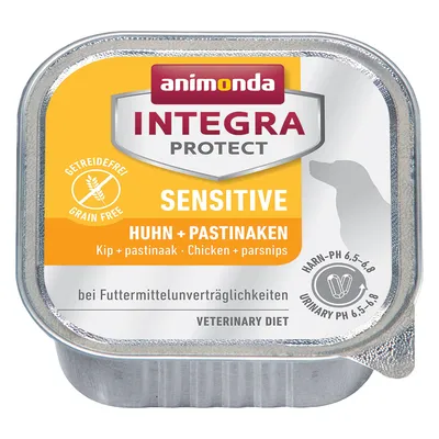 animonda INTEGRA PROTECT SENSITIVE Huhn + Pastinaken, grain free, urinary pH 6,5–6,8, veterinary diet. Text v nemčine a angličtine na obale.