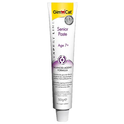 GimCat Senior Paste Age 7+, tubo de 50 g. Fórmula Balanced-Ageing. Texto visible en inglés: ayuda al envejecimiento saludable y aporta nutrientes adicionales. Sin azúcar añadido.