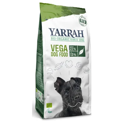 Yarrah Bio-Organic Since 1992 Vega Dog Food, proteină 21 %, grăsimi 13 %, rețetă nouă, ambalaj cu imagine câine, sigle vegan și bio vizibile pe față.