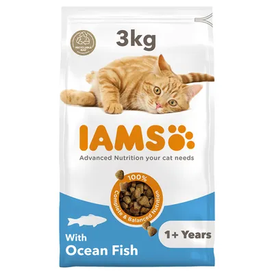 3kg bag labelled IAMS, advanced nutrition your cat needs, with ocean fish, for cats aged 1+ years, 100% complete and balanced nutrition, recyclable bag.