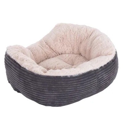Husdjursbädd med höga kanter, utsida i grå ribbad textil och insida i beige mjuk plysch. Oval form, ingen synlig logotyp eller text.