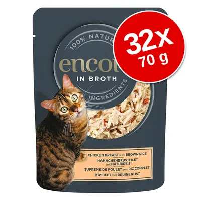 Pachet hrană pentru pisici Encore In Broth, piept de pui cu orez brun, 32 x 70 g. Text vizibil: 100% natural ingredients, chicken breast with brown rice.