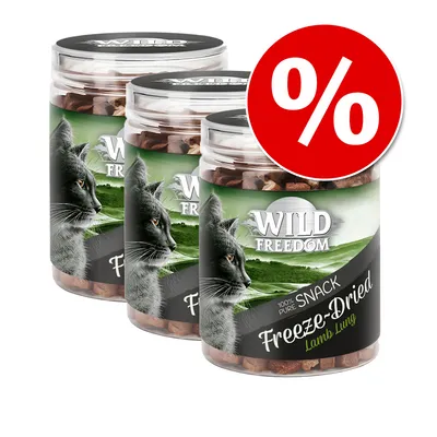 Wild Freedom Freeze-Dried Snack báránytüdő, 100% tiszta. Három doboz piros kedvezmény szimbólummal.