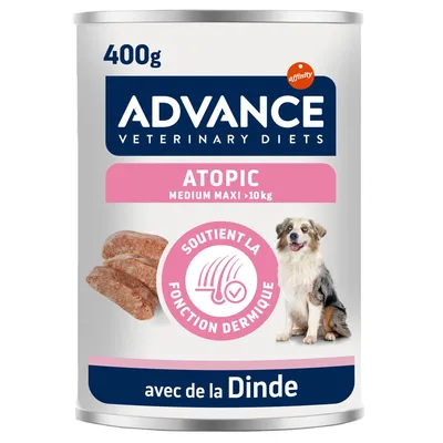 Advance Veterinary Diets Atopic Medium Maxi >10 kg, 400 g, avec de la dinde. Texte visible : Soutient la fonction dermique. Image de tranches de pâtée et d’un chien.