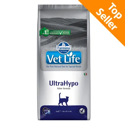 Farmina Vet Life UltraHypo feline formula, 2 kg. Testi visibili: 'The First Natural Diet for Special Needs', 'Top Seller', 'Natural ingredients', 'Natural antioxidants'. Bandiera italiana.