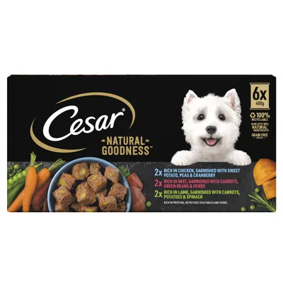 Cesar Natural Goodness multipack, 6 x 400g. Contains 2x chicken with sweet potato, peas and cranberry, 2x beef with carrots, green beans and herbs, 2x lamb with carrots, potatoes and spinach.