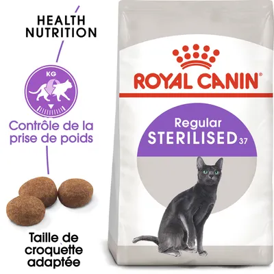 Royal Canin Regular Sterilised 37, contrôle de la prise de poids, taille de croquette adaptée, image d’un chat noir et croquettes visibles sur l’emballage.