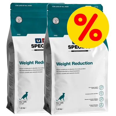 2 påsar SPECIFIC Weight Reduction torrfoder för katter, 1,6 kg vardera. Stor gul rabatt-symbol med procenttecken synlig på ena påsen.