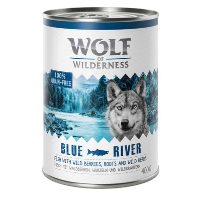 Lata de Wolf of Wilderness Blue River, 400 g. Texto visible: 100% grain-free, fish with wild berries, roots and wild herbs.