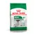 Royal Canin Mini Adult 8+ pienille koirille, enintään 10 kg, yli 8-vuotiaille. Elinvoiman tuki ja parannettu maittavuus. Koko: 1,5 kg.