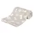 Manta beige de tela con dibujos blancos de huellas y huesos, enrollada parcialmente. Material tipo forro polar visible.