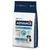 Zak hondenvoer Advance Active Defense Light Maxi, 12 kg. Tekst op verpakking: prebiotics, probiotics, fibres, +25 years, healthy microbiota, afbeelding van hond zichtbaar.
