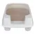 Caja de arena blanca para gatos con borde elevado y superficie perforada para reducir la arena fuera de la caja.