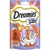 Dreamies Mix cu pui și rață, interior cremos, exterior crocant. Cu vitamine și minerale, doar 2 kcal pe bucată. Ambalaj 60g.