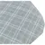 Gros plan sur un tissu gris à motif quadrillé blanc, utilisé pour la surface d’un coussin ou panier pour animaux. Matière textile visible.