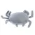 Jouet pour animal en forme de crabe, recouvert de tissu gris pelucheux, avec huit pattes visibles. Aucun texte ni marque apparente.