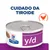 Hill's Prescription Diet y/d, lata com rótulo roxo. Texto visível: 'Cuidado da tiroide'. Ícone de galinha laranja à direita.