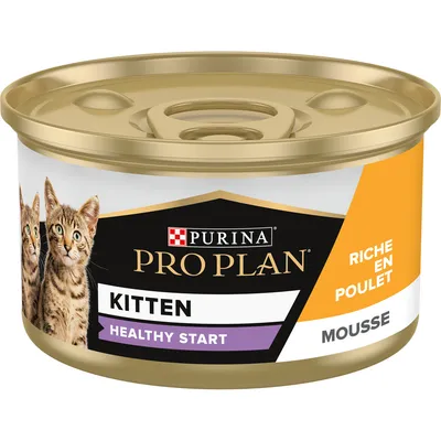Boîte de mousse pour chatons Purina Pro Plan Kitten Healthy Start, riche en poulet, avec photos de deux chatons et texte visible : MOUSSE, RICHE EN POULET.
