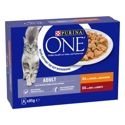 Purina ONE Adult, 8 x 85g. Contains 4 pouches with chicken and green beans, 4 with beef and carrots. Supports gut microbiome, natural defences, vitality, bones, muscles and joints.