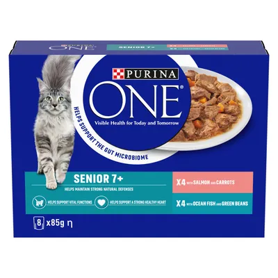 Purina ONE Senior 7+ cat food, 8 x 85g pouches. Includes 4 with salmon and carrots, 4 with ocean fish and green beans. Supports gut microbiome, natural defences, vital functions, healthy heart.
