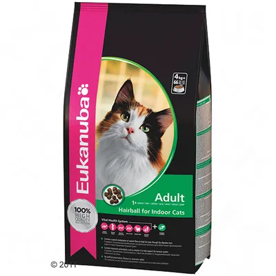 Eukanuba Adult Hairball for Indoor Cats -kuivaruokapakkaus, 4 kg, näkyvissä teksti '100% High Quality Nutrition', kuva kissasta ja nappuloista, englanninkieliset tuotetiedot.