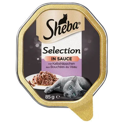 Sheba Selection In Sauce kissan märkäruoka, vasikanpalat kastikkeessa, 85 g. Pakkauksessa kuva harmaasta kissasta ja annoksesta ruokaa. Teksti saksaksi ja ranskaksi.