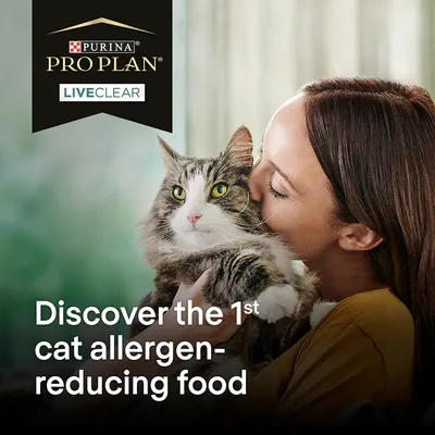 Discover the first cat allergen-reducing food. Purina Pro Plan LiveClear branding shown.