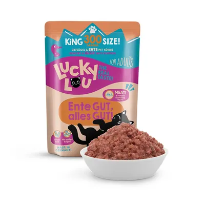 Lucky Lou Katzenfutter für Erwachsene, Geflügel & Ente mit Kürbis, King Size 300g, 96% Fleisch in Sosse, getreidefrei, ohne Zuckerzusatz, Made in Germany.