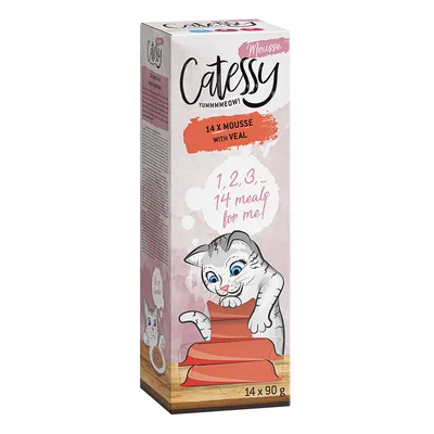Opakowanie Catessy Mousse 14 x mousse with veal, napis: 1, 2, 3... 14 meals for me!, waga 14 x 90 g, ilustracja kota przy misce.