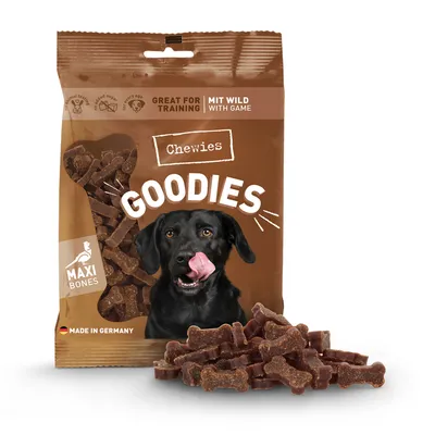 Sachet de friandises Chewies Goodies Maxi Bones, mention 'Great for training', 'Mit Wild with game', fabriqué en Allemagne, friandises en forme d’os visibles devant l’emballage.
