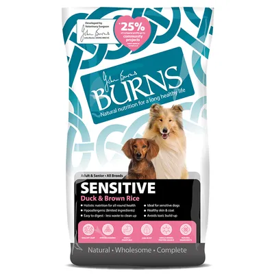 Burns Sensitive Duck & Brown Rice, hypoallergeniskt hundfoder för vuxna och äldre hundar. Utvecklat av veterinär John Burns. 25 % av vinsten går till samhällsprojekt.