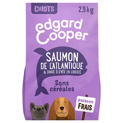 Sac Edgard Cooper chiots 2,5 kg, Saumon de l’Atlantique & dinde élevée en liberté, sans céréales, mention poisson frais visible sur l’emballage.