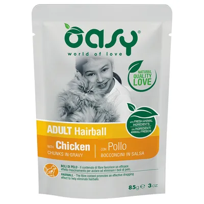 Oasy Adult Hairball con ingredienti animali freschi, pollo in salsa, 85g. Favorisce l’eliminazione dei boli di pelo grazie alle fibre.