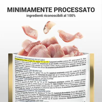 Testo: 'MINIMAMENTE PROCESSATO, ingredienti riconoscibili al 100%'. Composizione evidenziata: filetti di pollo 75%, spigola 5%, riso 15%. Alimento complementare per gatti adulti.