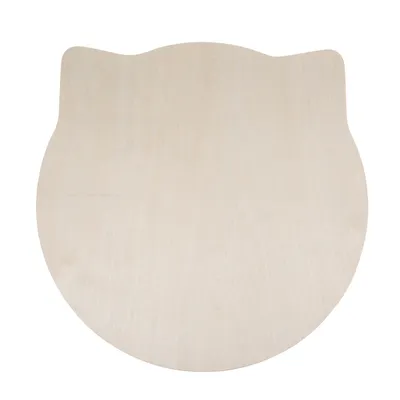 Wooden board shaped like a cat's head, natural wood without visible decorations.