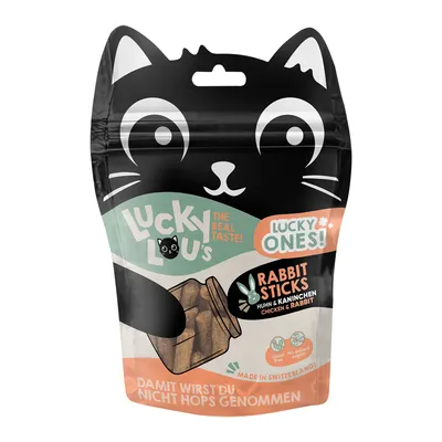 Lucky Lou's Rabbit Sticks с пиле и заек, без зърнени храни, без добавена захар, произведено в Швейцария.