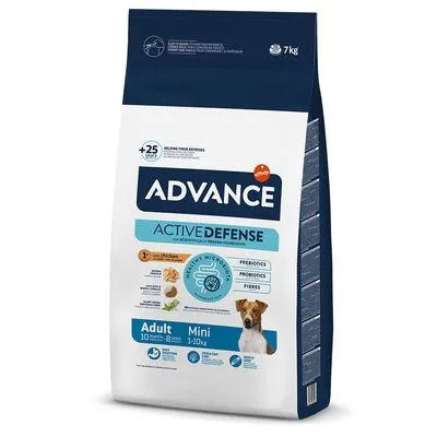 ADVANCE Active Defense Adult Mini hondenvoer, 7 kg zak. Tekst: prebiotics, probiotics, fibres, kip, Adult Mini 1–10 kg, afbeelding kleine hond zichtbaar op verpakking.